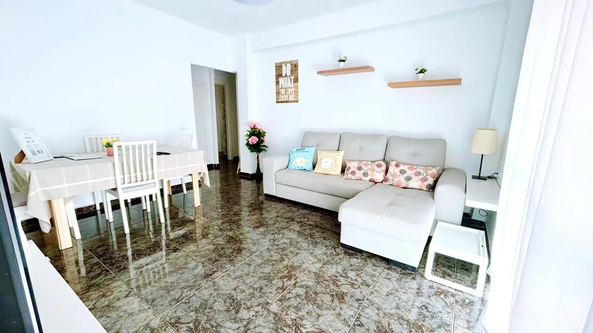 Aperol Apartment Malaga