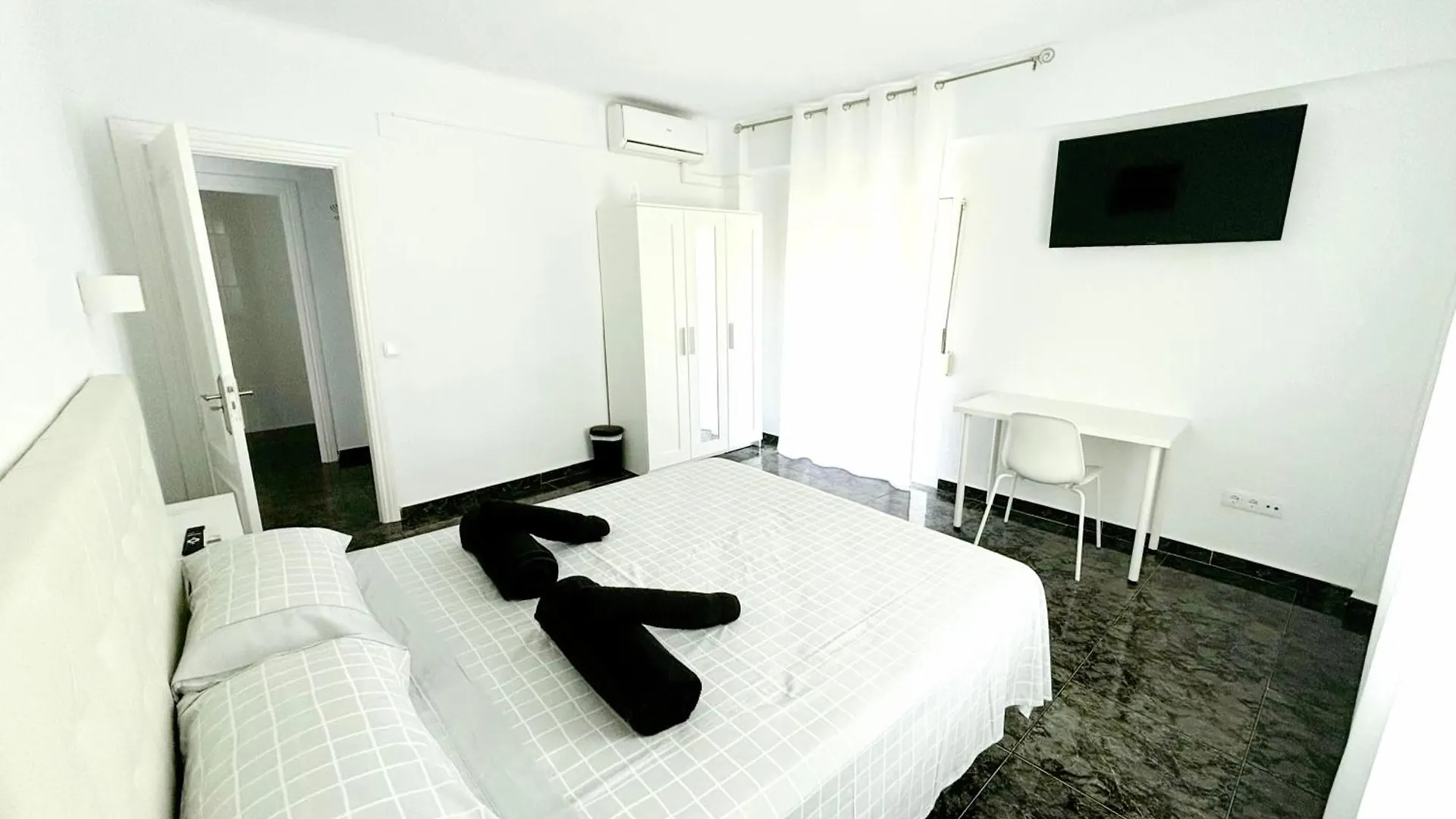 Aperol Apartment Malaga