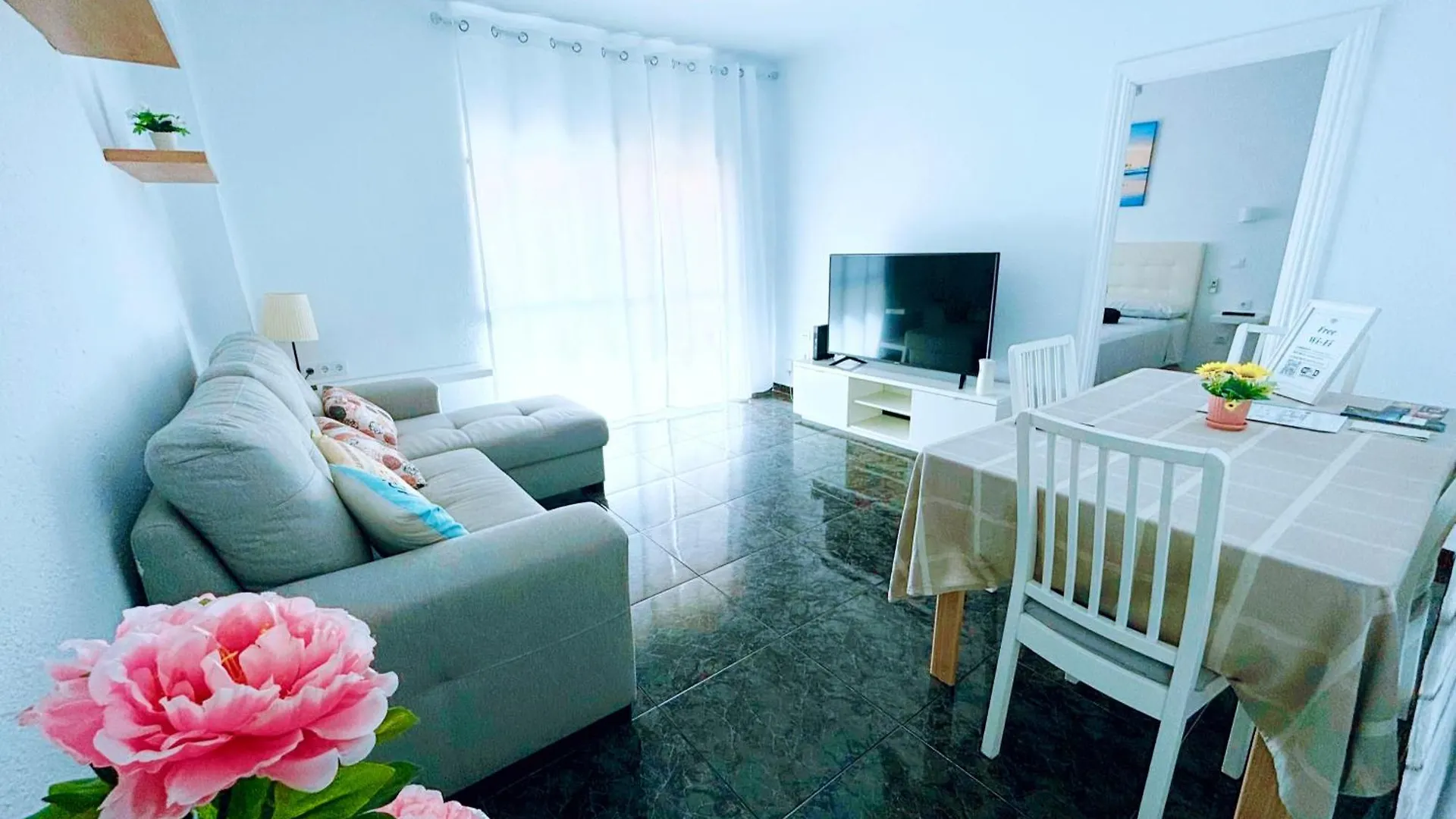 Aperol Apartment Malaga Spain