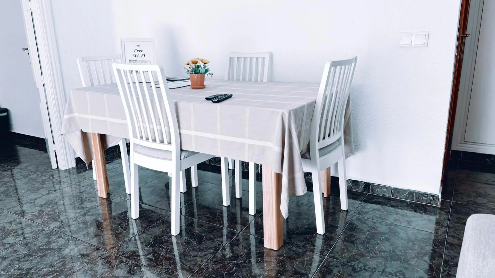 Aperol Apartment Malaga